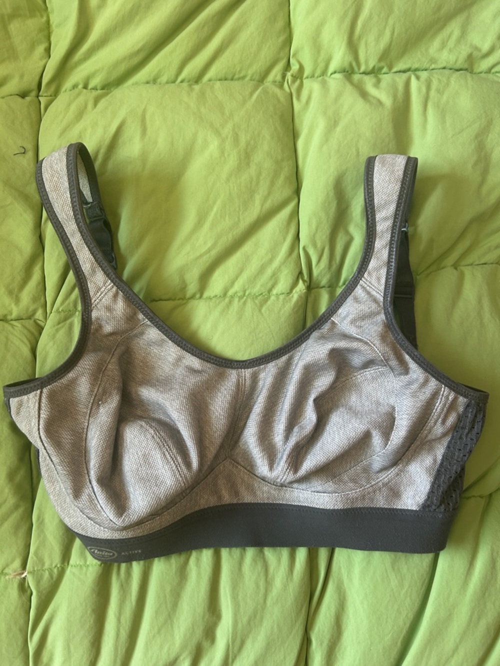 GUC soft cup Light Gray Anita high impact Wireless Sports Bra